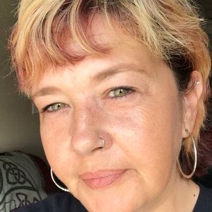 Meet your Posher, Eva